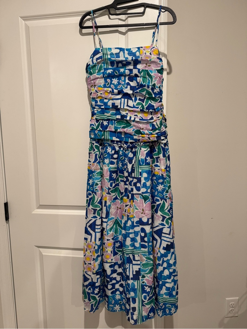 La Maise Studio Elandra Maxi Dress | Poolside Floral